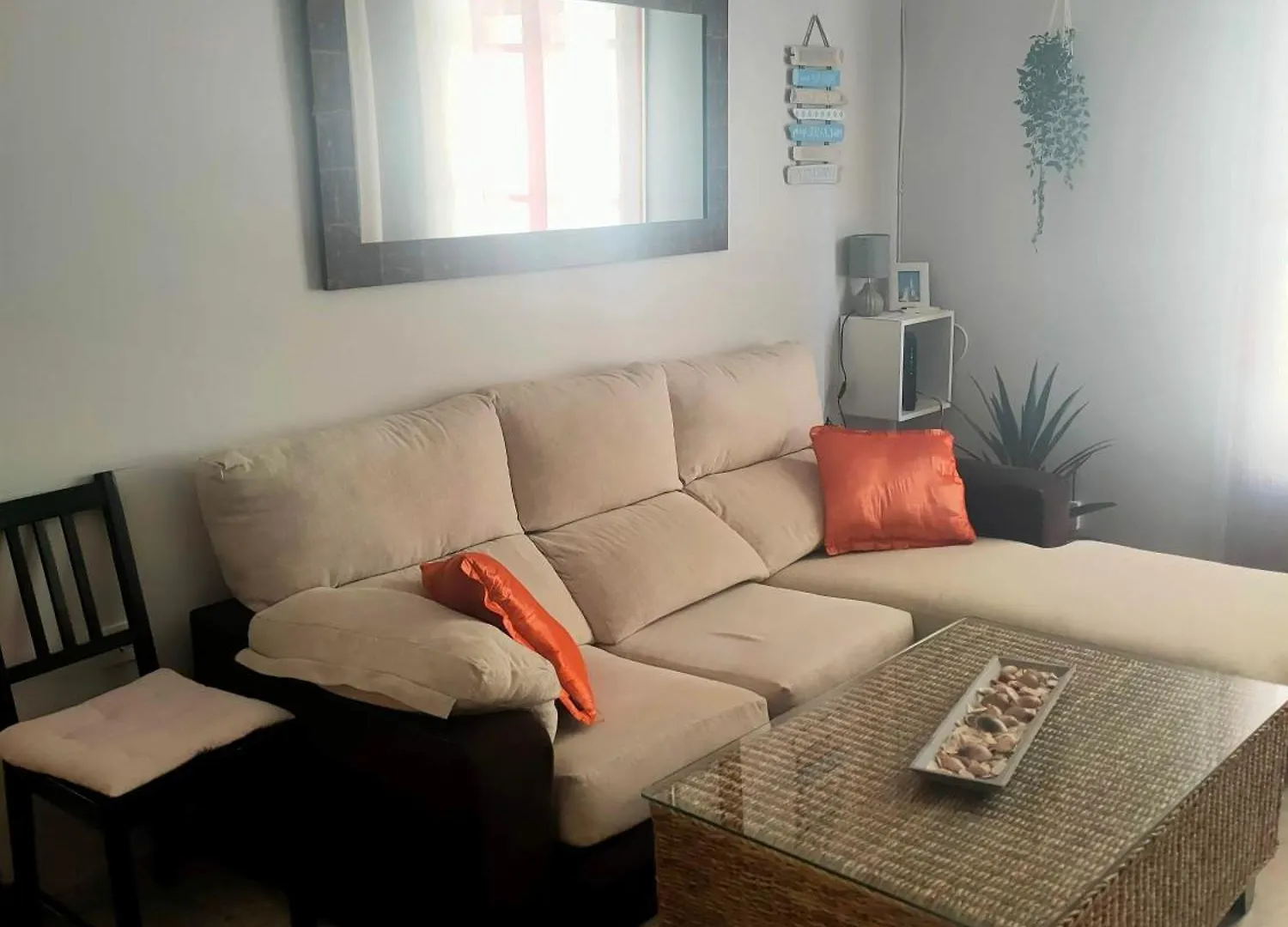 Apartamento En Pleno Centro De Cadiz Con Parking Economico